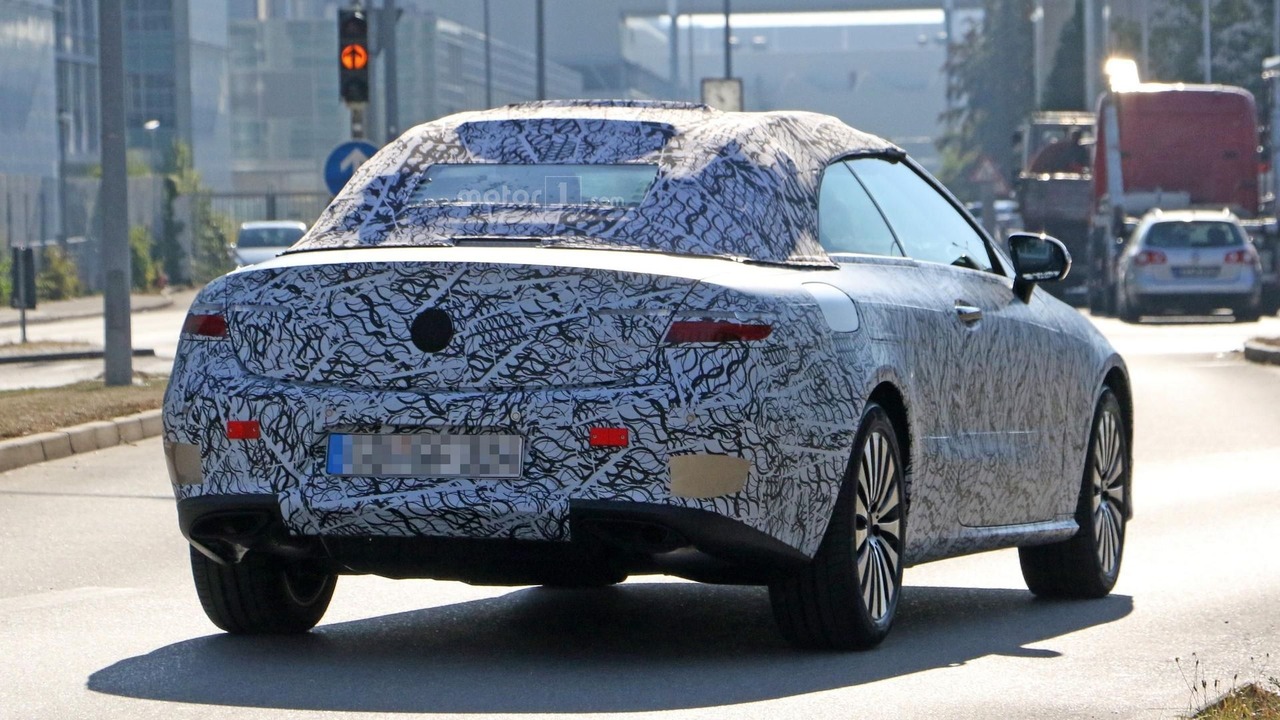 2018 Mercedes E-Class Convertible spy photo