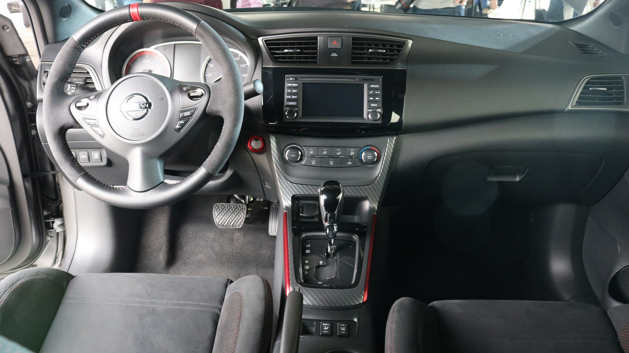 2017 Nissan Sentra Nismo