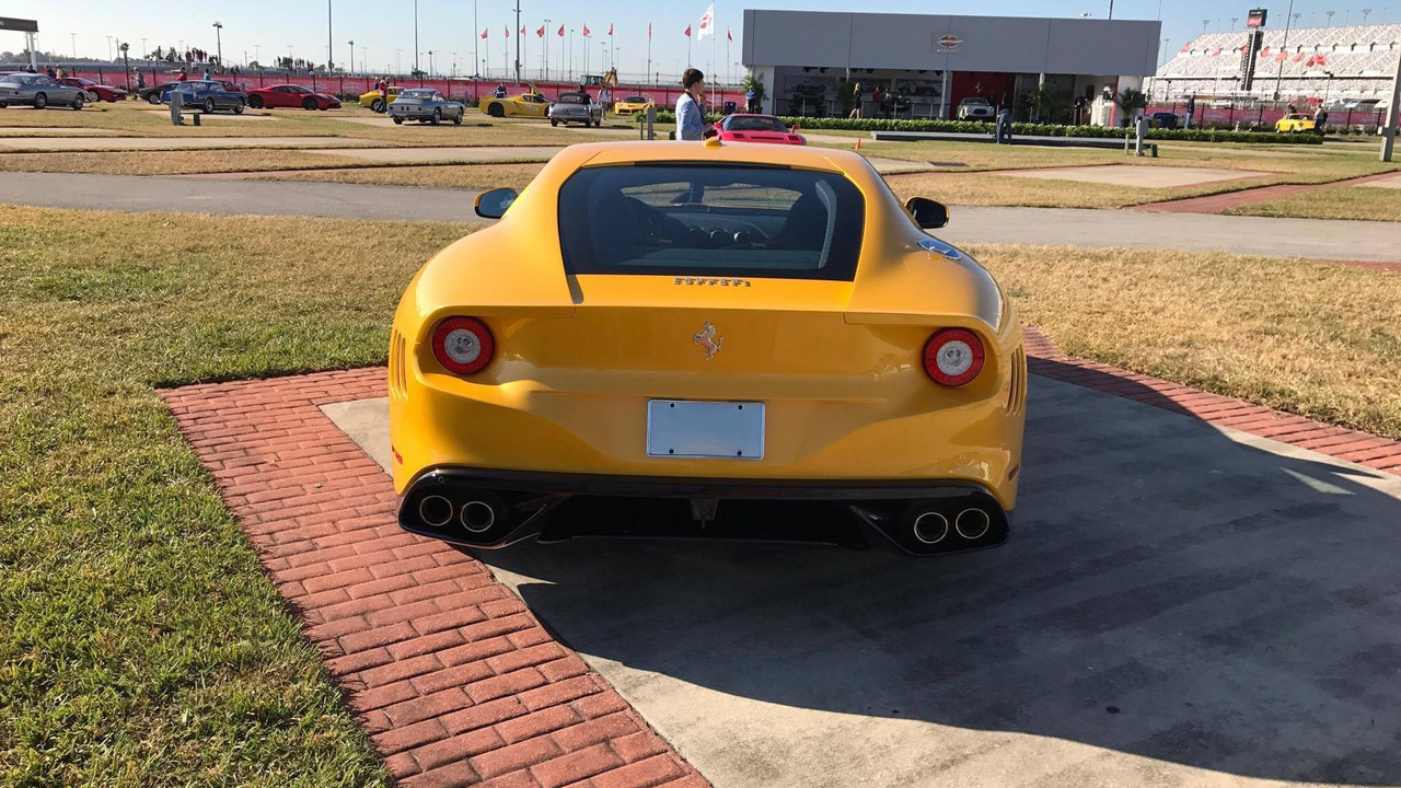 Ferrari SP275 RW Competizione