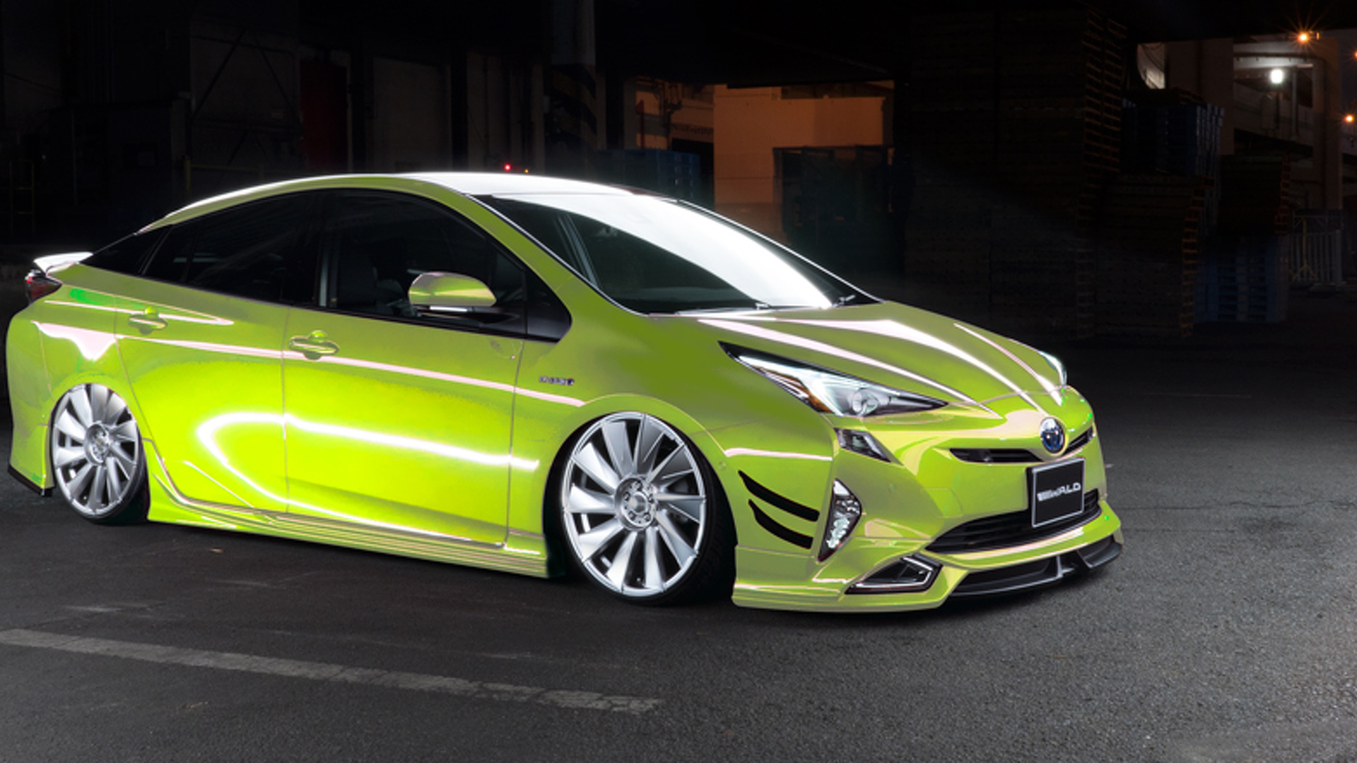 Toyota Prius transformed into frugal lowrider