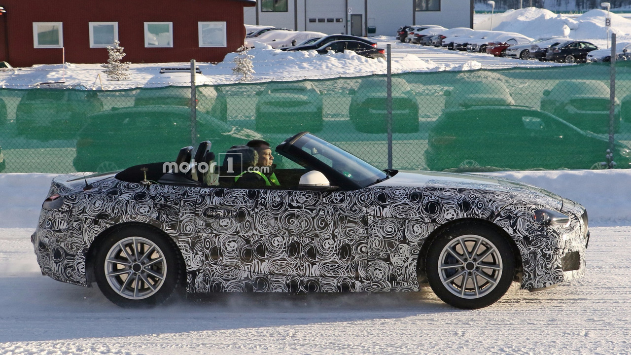 2018 BMW Z5 spy photo