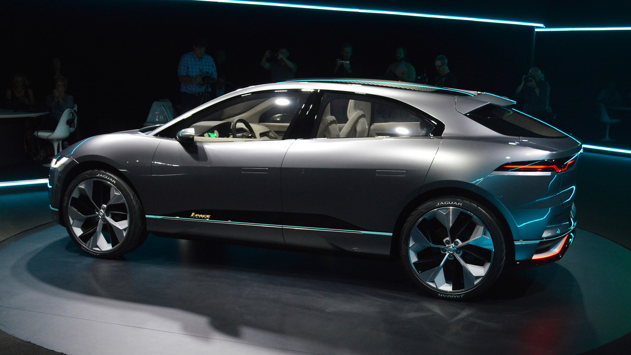 Jaguar I-Pace Concept: LA 2016