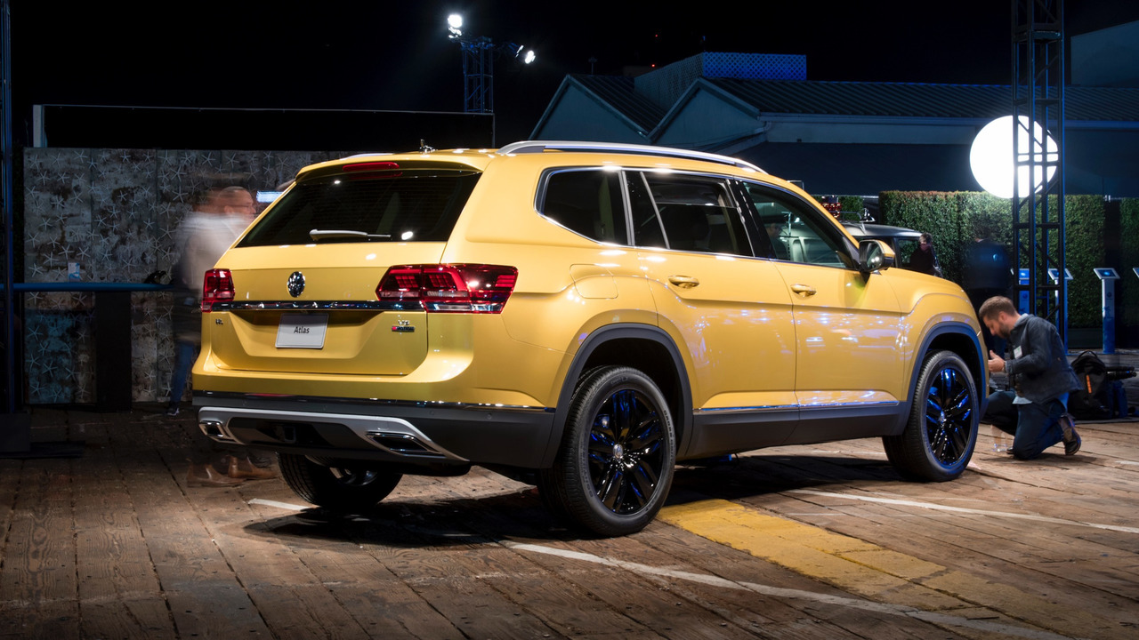 2018 Volkswagen Atlas: Live Reveal