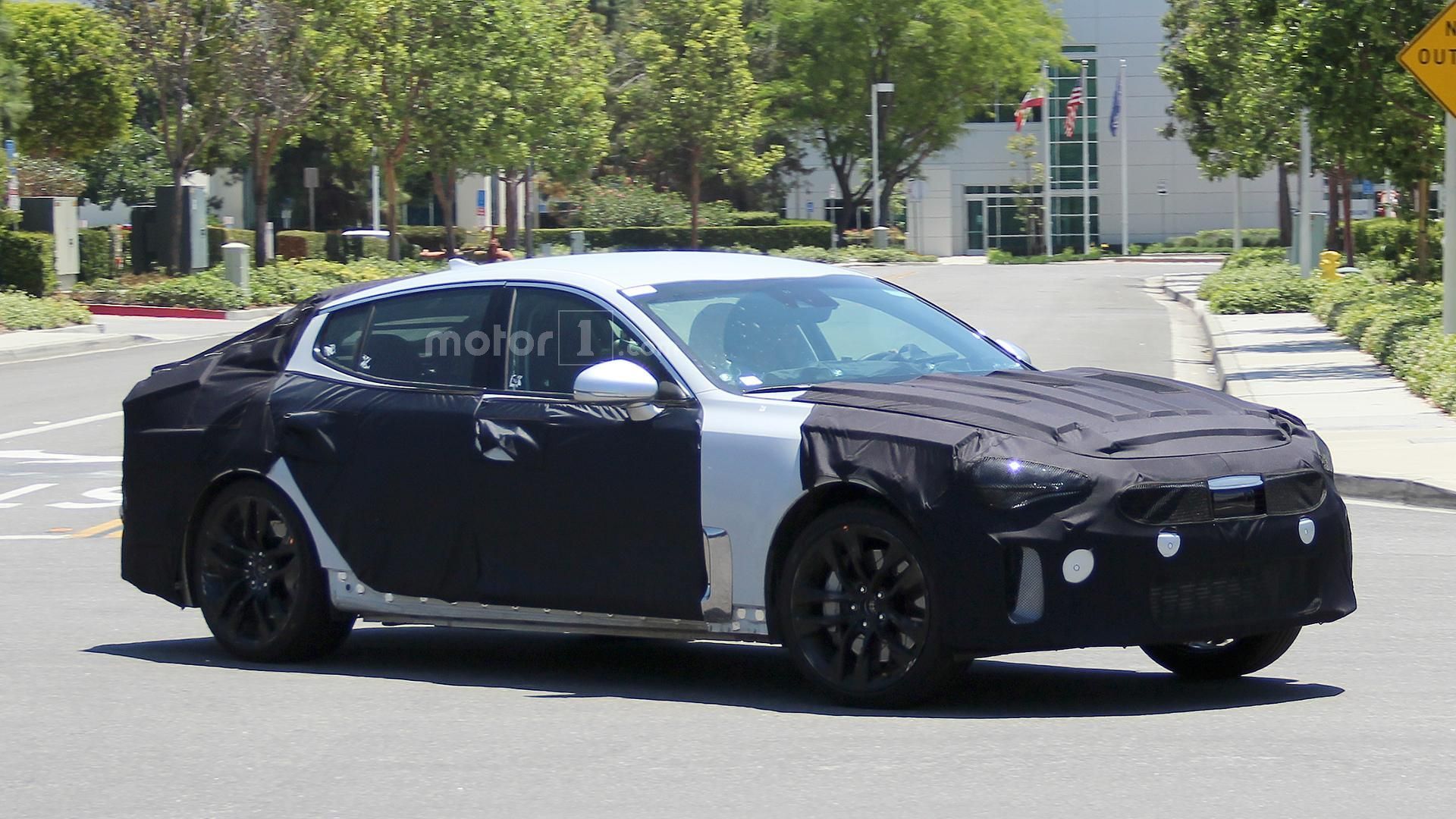 2018-kia-gt-spy-photo.jpg